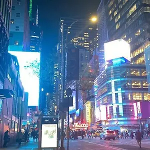 Manhattan Times Square Apartment New York